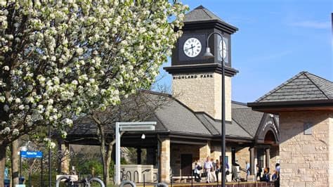 Highland Park train station on a sunny day